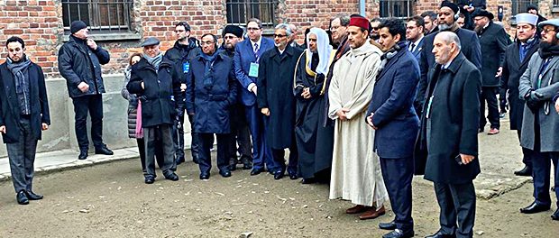 Zentralrat der Muslime-Islamische Weltlige-Ausschwitz