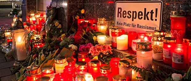 Hanau-Trauer-Kerzen-Mahnwache-Rassismus-Nacht