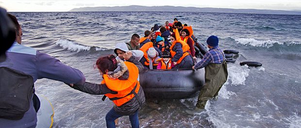 Griechenland-Lesbos-Flüchtlinge-Anlanden-seenot-Boote-Rettung-Symbolbild