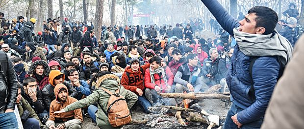 Türkei-Griechenland-Edirne-Flüchtlinge-Grenzübertritt-Grenze-Abwehr-Massen-Elend-Zaun