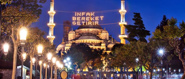 Istanbul-Nacht-Lichter-Ramadan