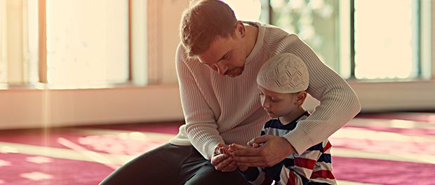 Familie-Vater-Kind-Moschee-Quran-Vaterschaft