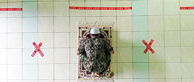 Corona-Moschee-Gebet-Abstand-Regeln