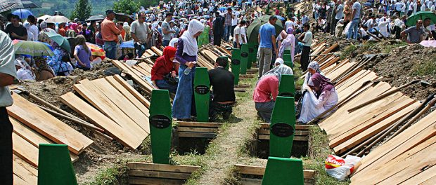 Srebrenica-Beerdigung-Massengräber