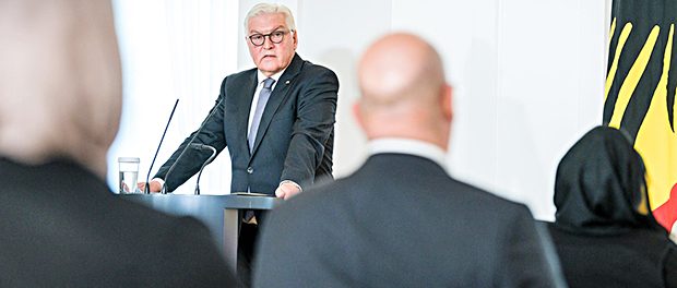 Steinmeier-Angehörige-Hanau-Trauer-Gedenken