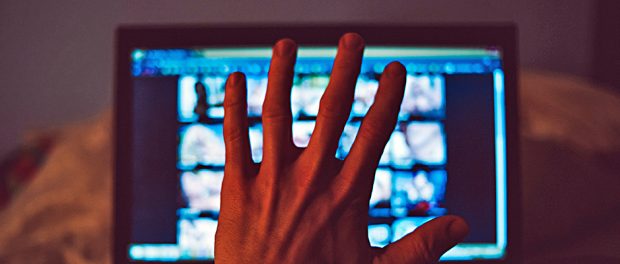 Pornographie-Umgang-Sexsucht-Moral-Video-Internet