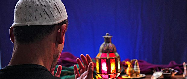 Nacht-Gebet-Ramadan-Licht-Laterne