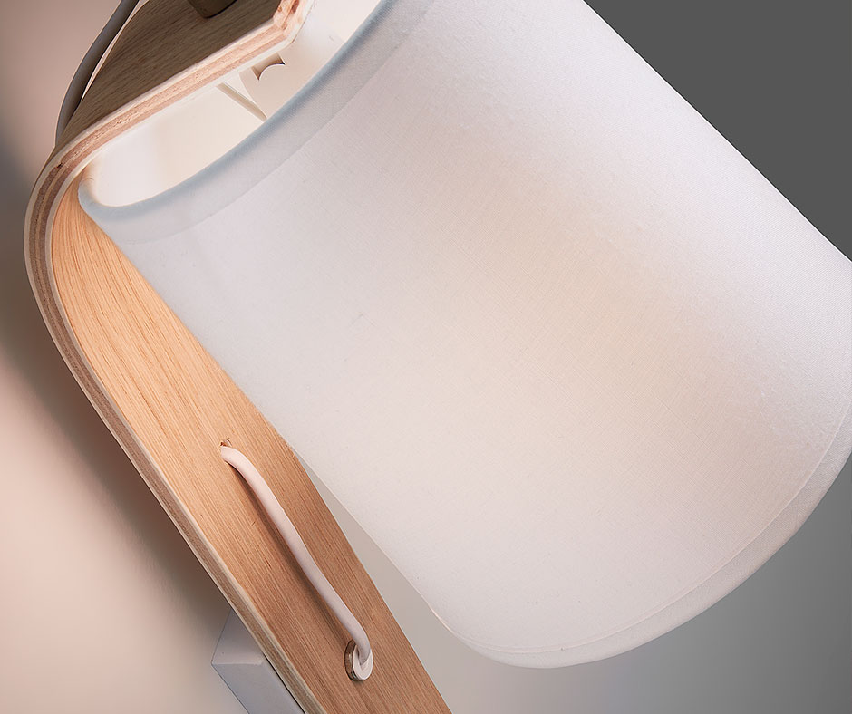 Apportez élégance et clarté à n'importe quel mur avec l'applique Repcy