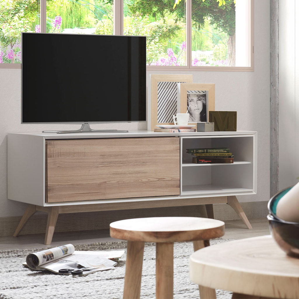 Mid-Century: un style aux couleurs unies
