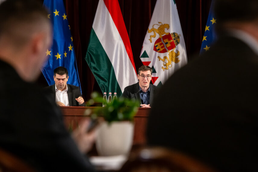 Kiss Ambrus Karácsony Gergely fővárosi közgyűlés (fotó: Stépán Virág)