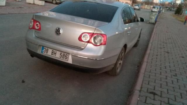 Selam ben üniversiteyi kazandim diye babam araba aldi bana araba nasil ?