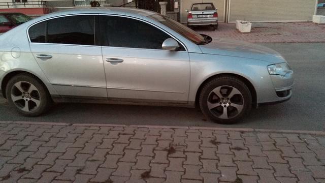 Babam gecensene araba aldi bana üniversite kazandim diye resimli :(( ?