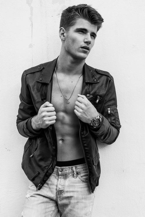 Viner Twan Kuyper? Resimli?