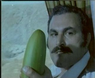 Sürekli salatalık maskesi yapan bayanlar size sesleniyorum, Allahın vermediği güzelliği hıyardan Mi bekliyorSunuz?