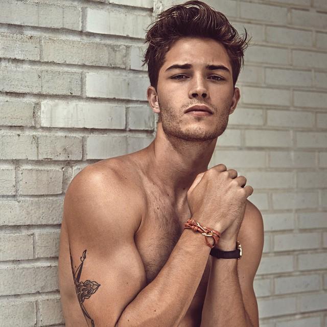 Kıvanç Tatlıtuğ vs Francisco Lachowski vs Taylor Lautner ?