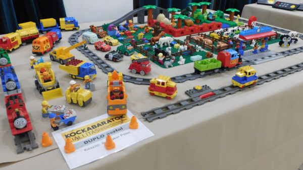 Kockabarátok – Lego kiállítás és játszóház