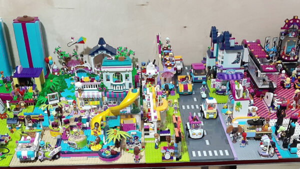 Kockabarátok – Lego kiállítás és játszóház