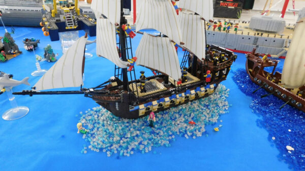 Kockabarátok – Lego kiállítás és játszóház