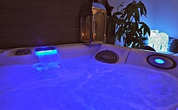 Hotel Les 3 Vallées · Val Thorens: Whirlpool Hotel Les 3 Vallées · Val Thorens: Whirlpool