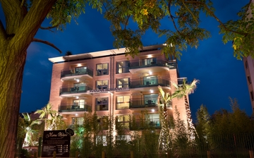 Ferienwohnungen in Frejus Plage. Ihre Ferienresidenz Villa Romana Ferienwohnungen in Frejus Plage. Ihre Ferienresidenz Villa Romana