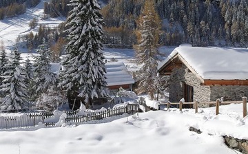 CHALETS TIGNES · CHALET LO SOLI: - Ihr Chalet direkt in Tignes-Les-Brevieres. Skiurlaub im Skigebiet vom Tignes und Val d'Isere.