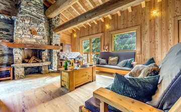 CHALETS TIGNES · CHALET LO SOLI: - Ihr Chalet direkt in Tignes-Les-Brevieres. Skiurlaub im Skigebiet vom Tignes und Val d'Isere.