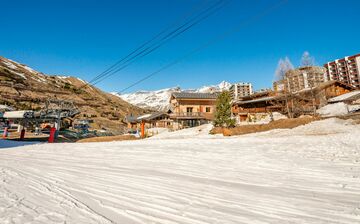 TIGNES - CHALET ANCOLIE - PISTEN ∙ Tignes ∙ Chalets ∙ Ferienhäuser ∙ Skireisen / Skiurlaub im Skigebiet L’Espace Killy / Tignes – Val d’Isere, französische Alpen, Frankreich.