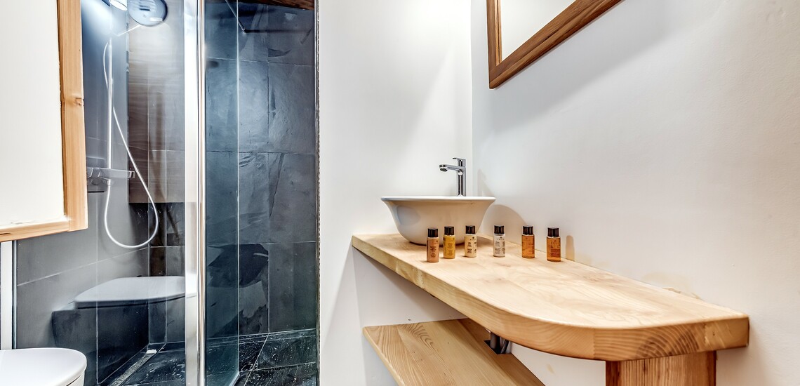 CHALETS TIGNES · CHALET LO SOLI: - Ihr Chalet direkt in Tignes-Les-Brevieres. Skiurlaub im Skigebiet vom Tignes und Val d'Isere.