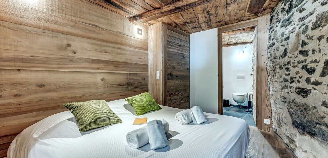 CHALETS TIGNES · CHALET LO SOLI: - Ihr Chalet direkt in Tignes-Les-Brevieres. Skiurlaub im Skigebiet vom Tignes und Val d'Isere.