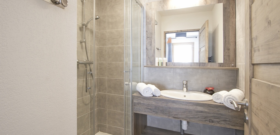 FERIENWOHNUNGEN · Les 2 Alpes (Deux Alpes) Ferienwohnungen · Les Clarines | LAVINA-tours - Skiurlaub in Frankreich