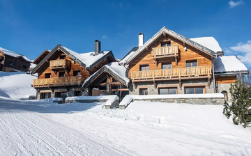 CHALET LA TOUSSUIRE: Das Chalet Kiera in La Toussuire · Skireisen / Skiurlaub im Skigebiet Les Sybelles - La Toussuire.