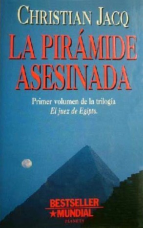 La pirámide asesinada