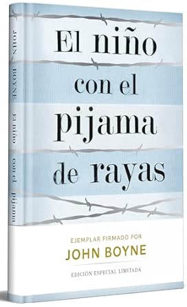 El niño con el pijama de rayas