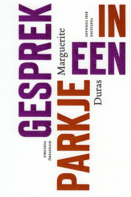 Gesprek in een parkje