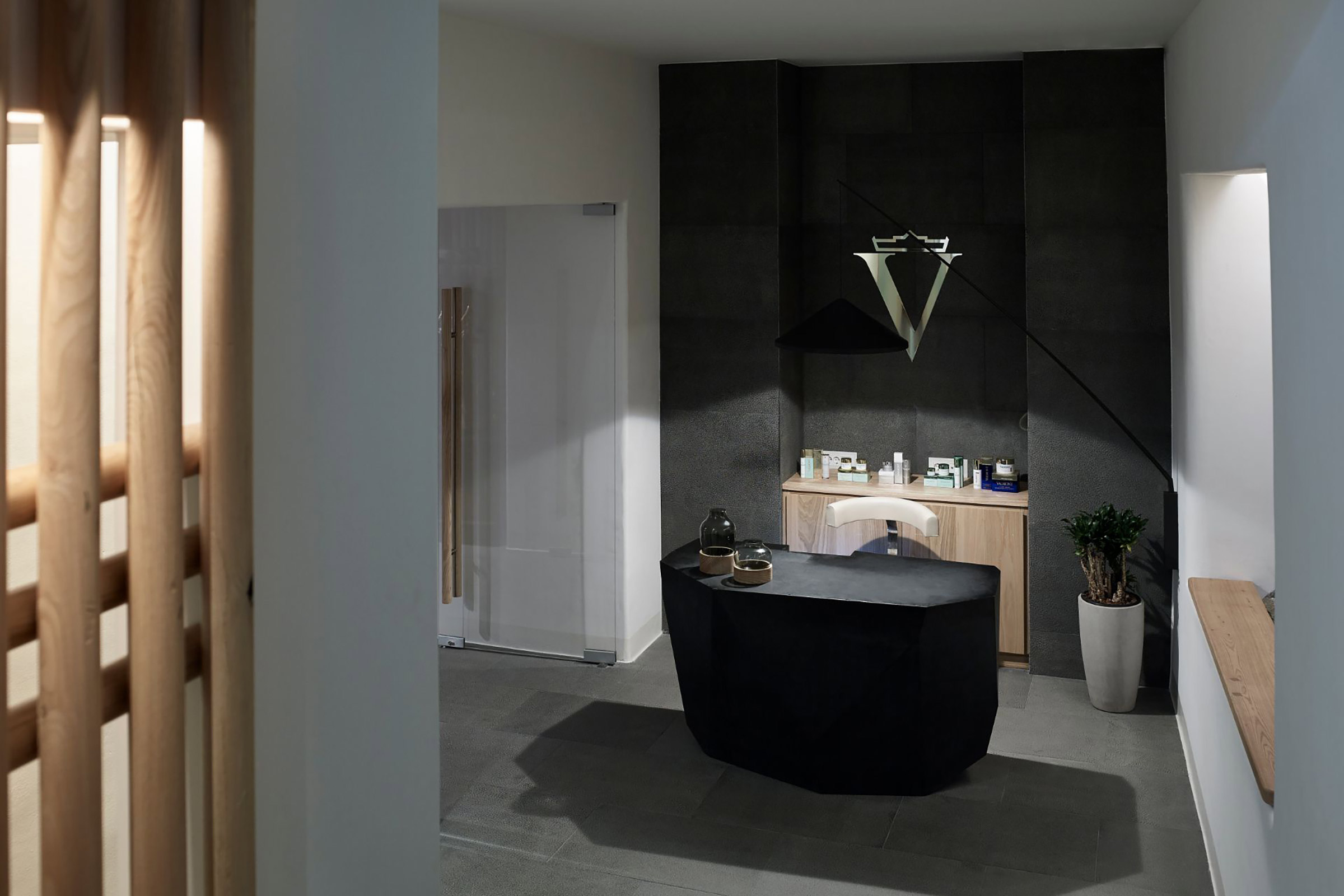 Boasting two spacious spa suites from where you can enjoy Valmont facials, massages and beauty treatments, this oasis is a must-visit.

Designed by world-renowned spa experts Valmont, each unique treatment combines the wisdom of traditional holistic therapies with the scientific power of the purest natural ingredients. This Mykonos town spa experience is results-focused, tailored to your specific needs helping you achieve naturally beautiful skin and a renewed sense of inner calm. The Valmont Spa is also open to non-hotel guests. - Secondary Image