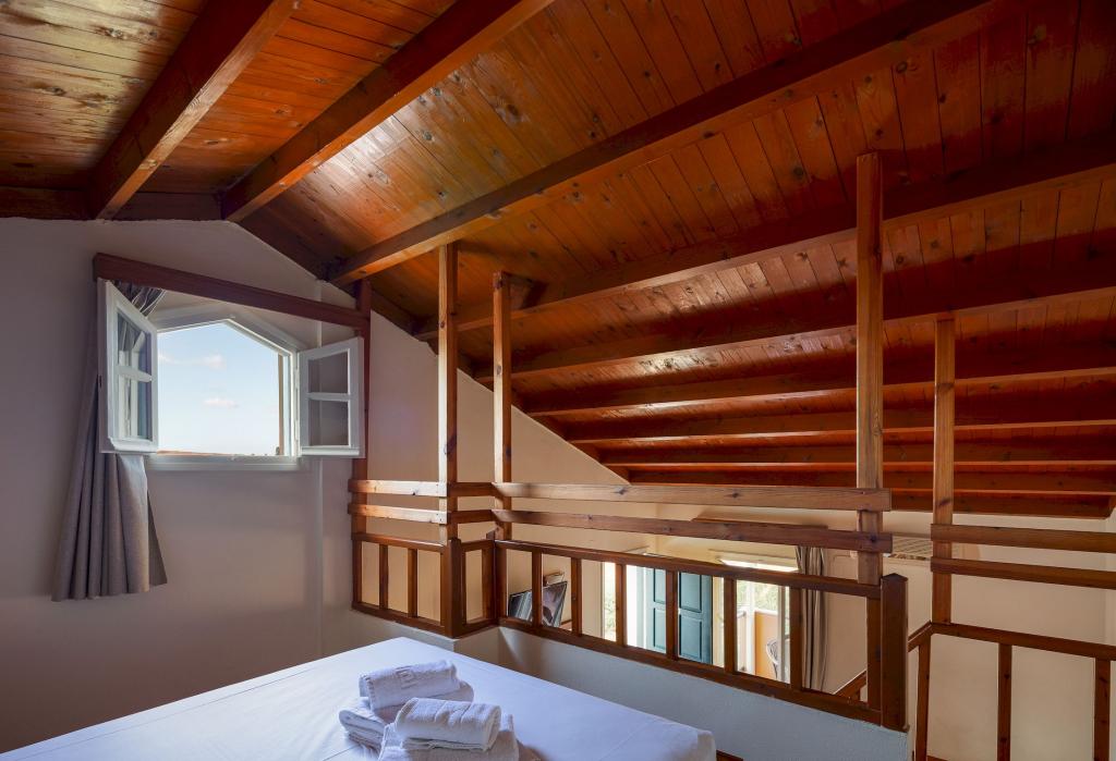 Album Image  #133549