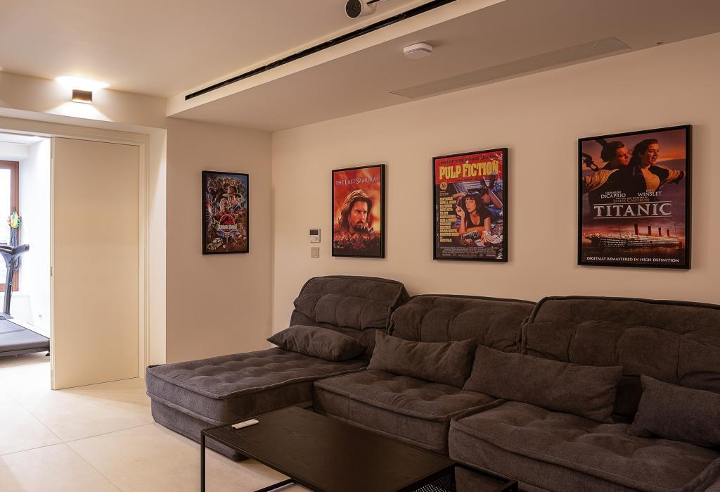 Seanatra Eleni Game Room Manuals