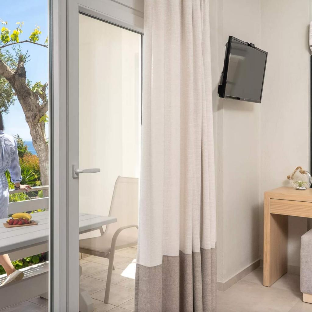 Superior Ground Floor One Bedroom Apartment