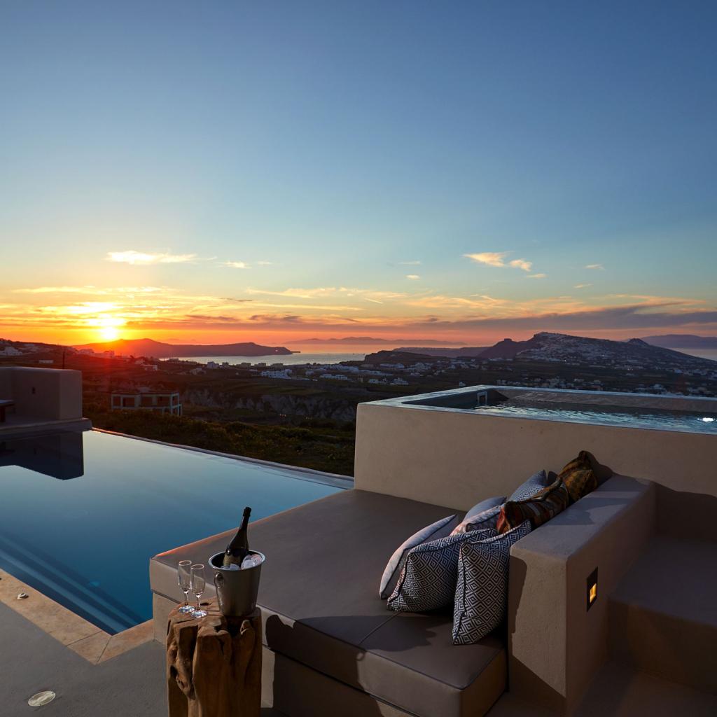 Santorini Villa Brook