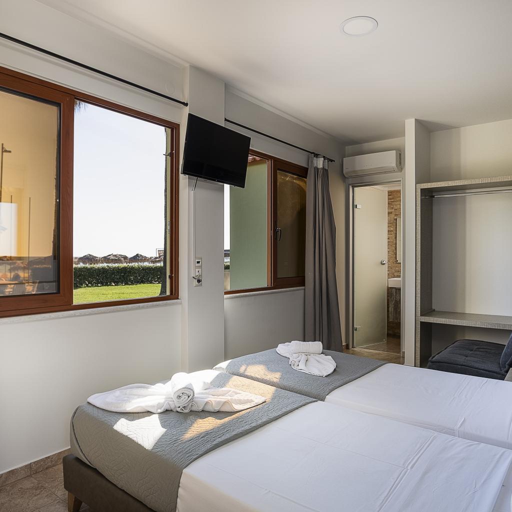 Superior Room with Sea View