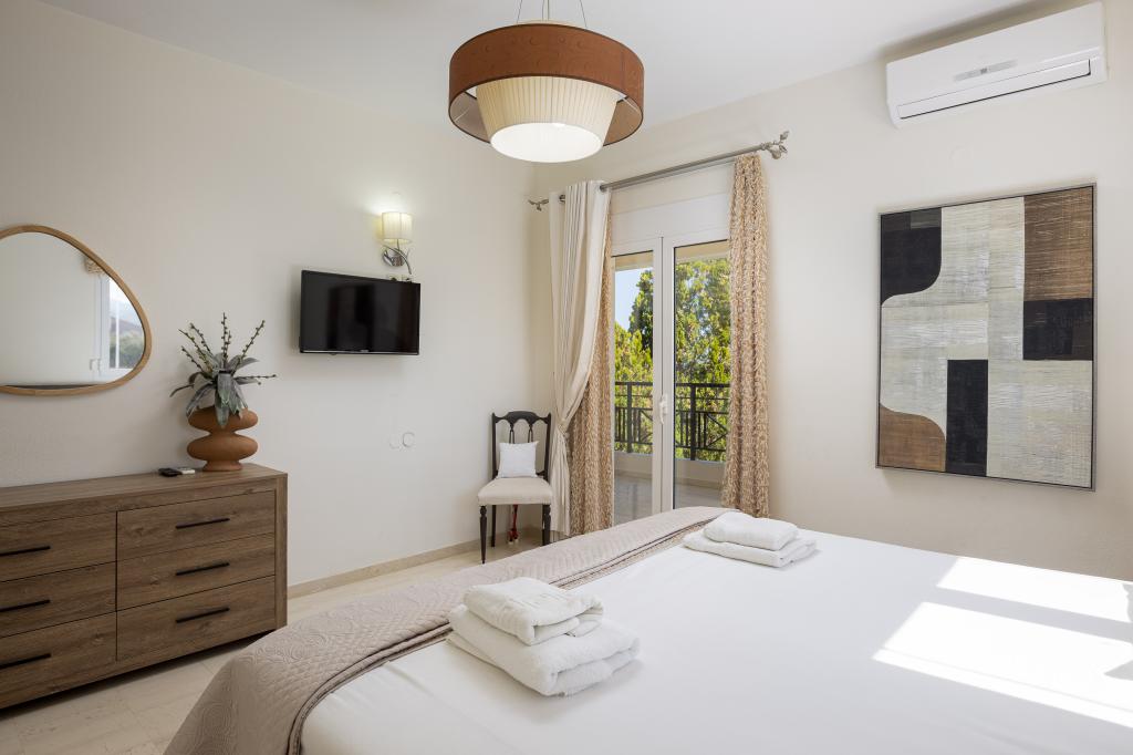 Album Image  #134142