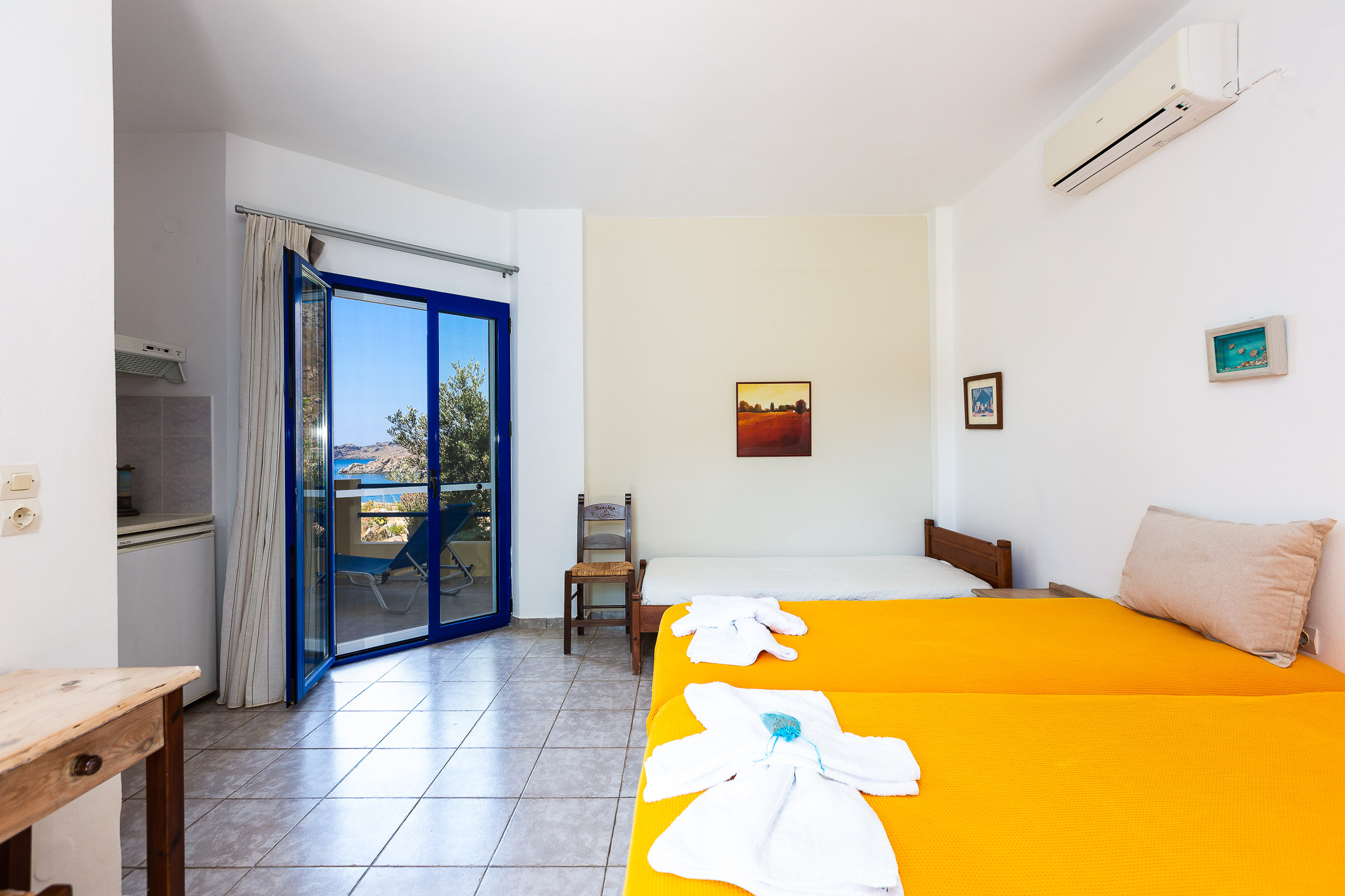 Standard double room with a balcony