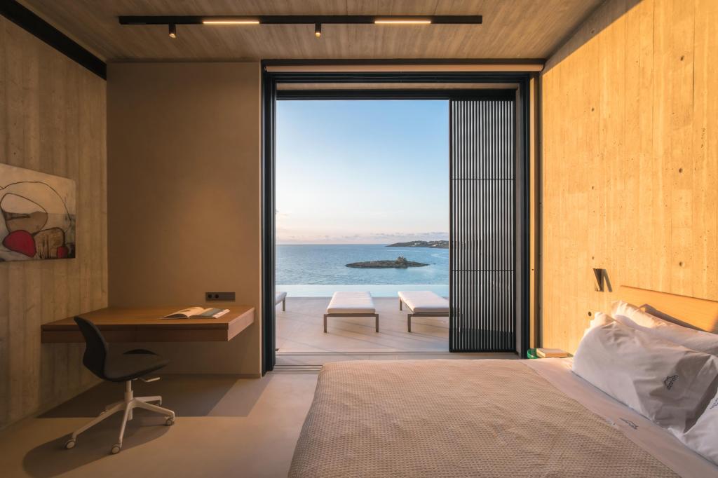 Album Image  #132344