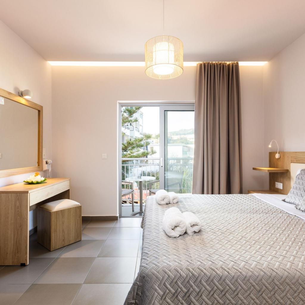 Standard Room with Side Sea View