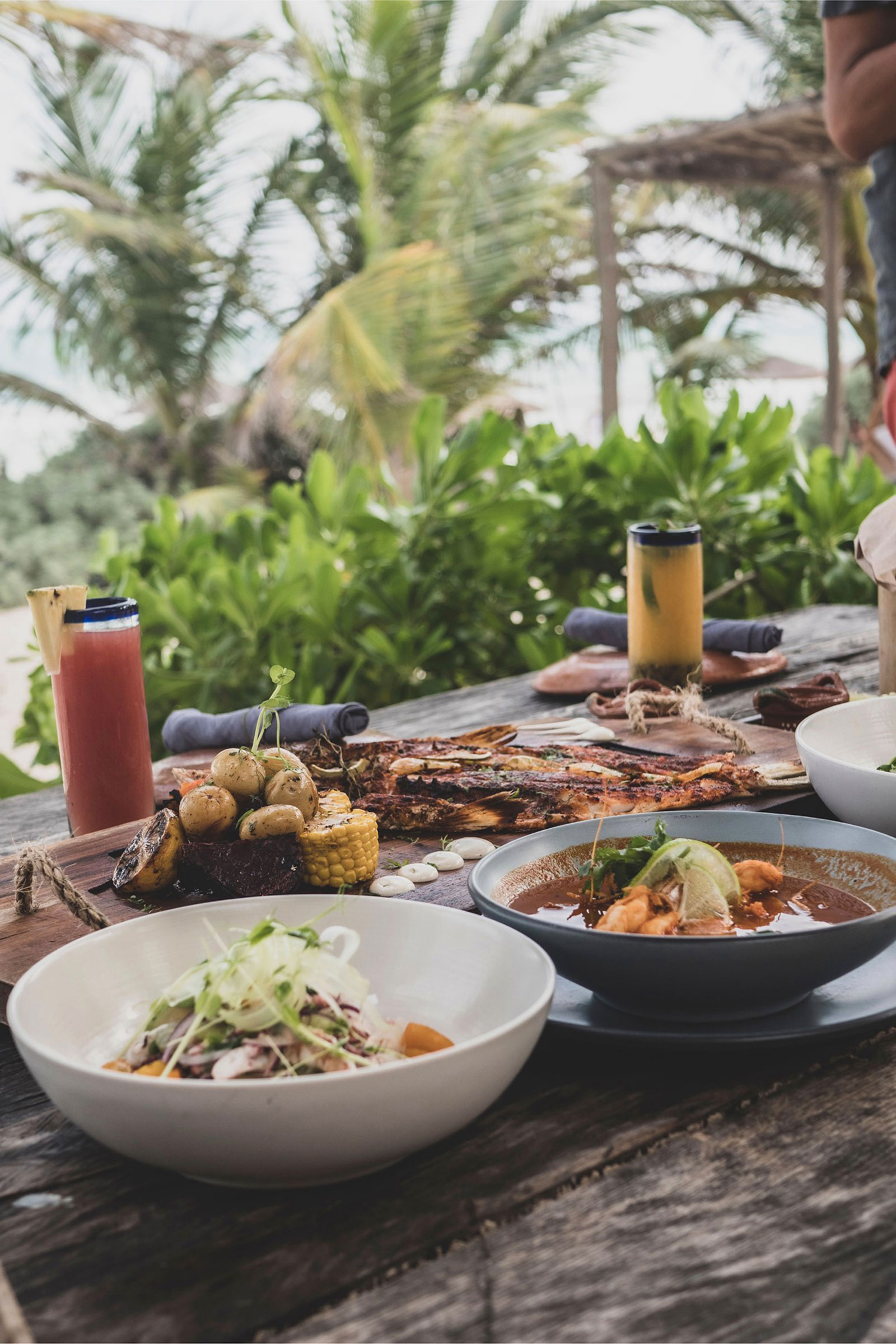 Here you will experience the unique pleasure of eating fish straight from the Caribbean sea, provided by local fishermen applying sustainable practises, and becoming one with nature while sitting on a huge pillow and gazing at the turquoise waters. A restaurant celebrating beach life at its very best! - Image