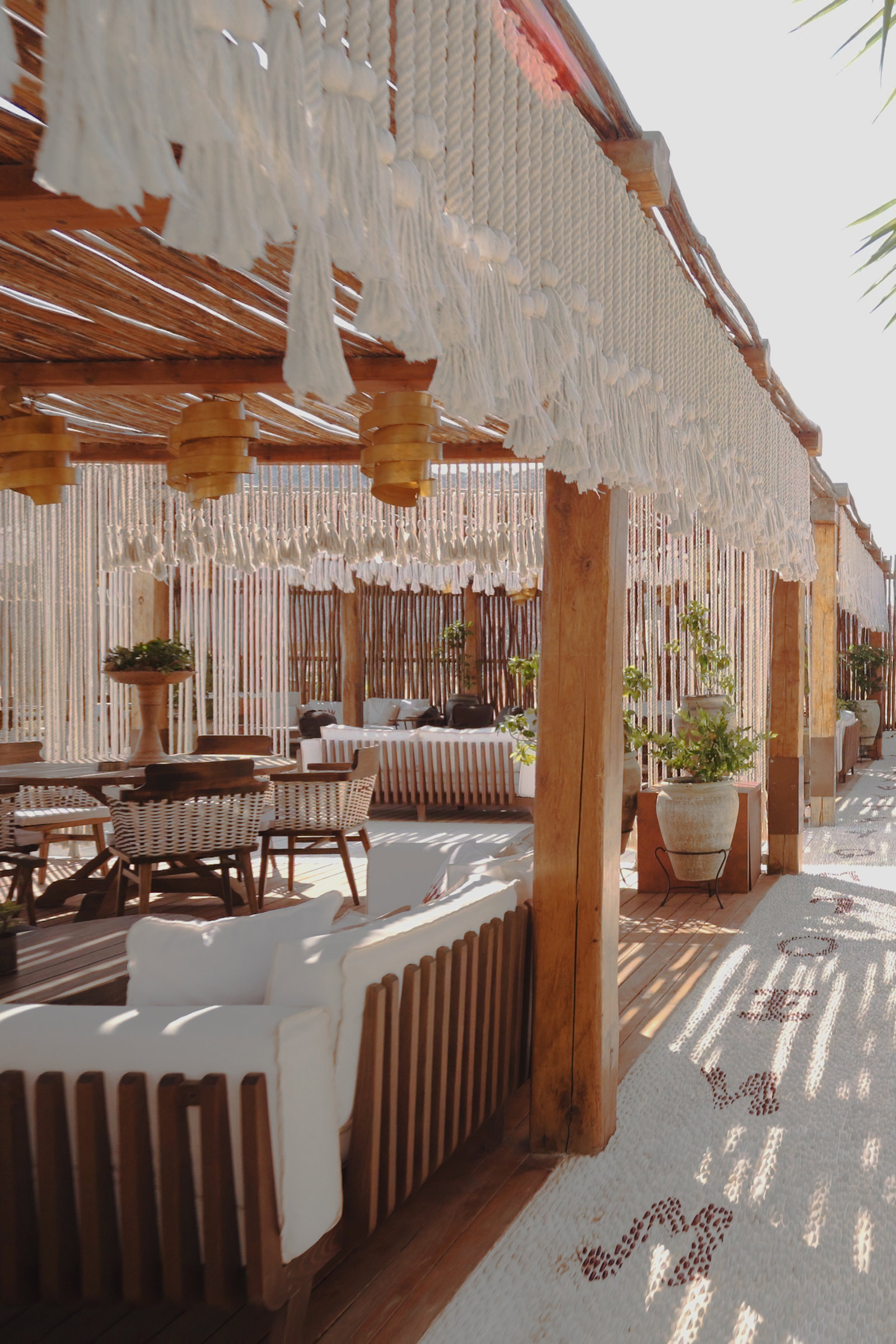 The VIP restaurant area provides the movers and shakers of this world with their own private haven, while the exclusive services on demand are destined to exceed your expectations. - Image