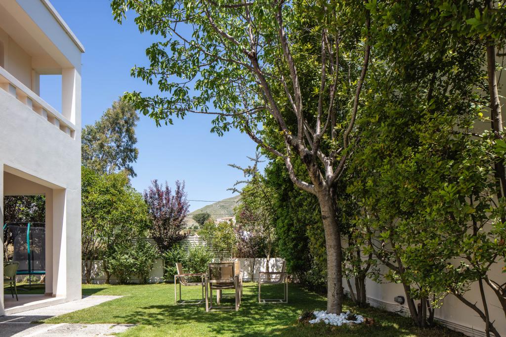 Album Image  #130348
