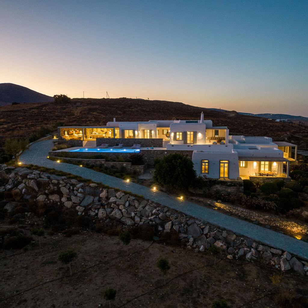 Paros Villa Deos