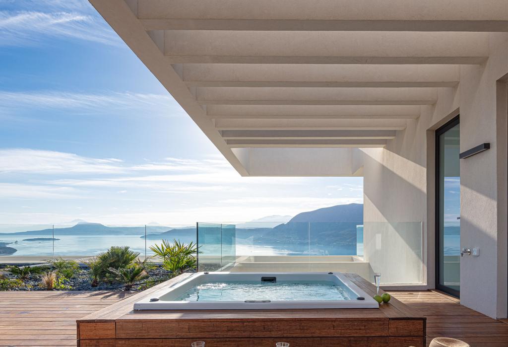 Avery Villa Outdoor Area Manuals