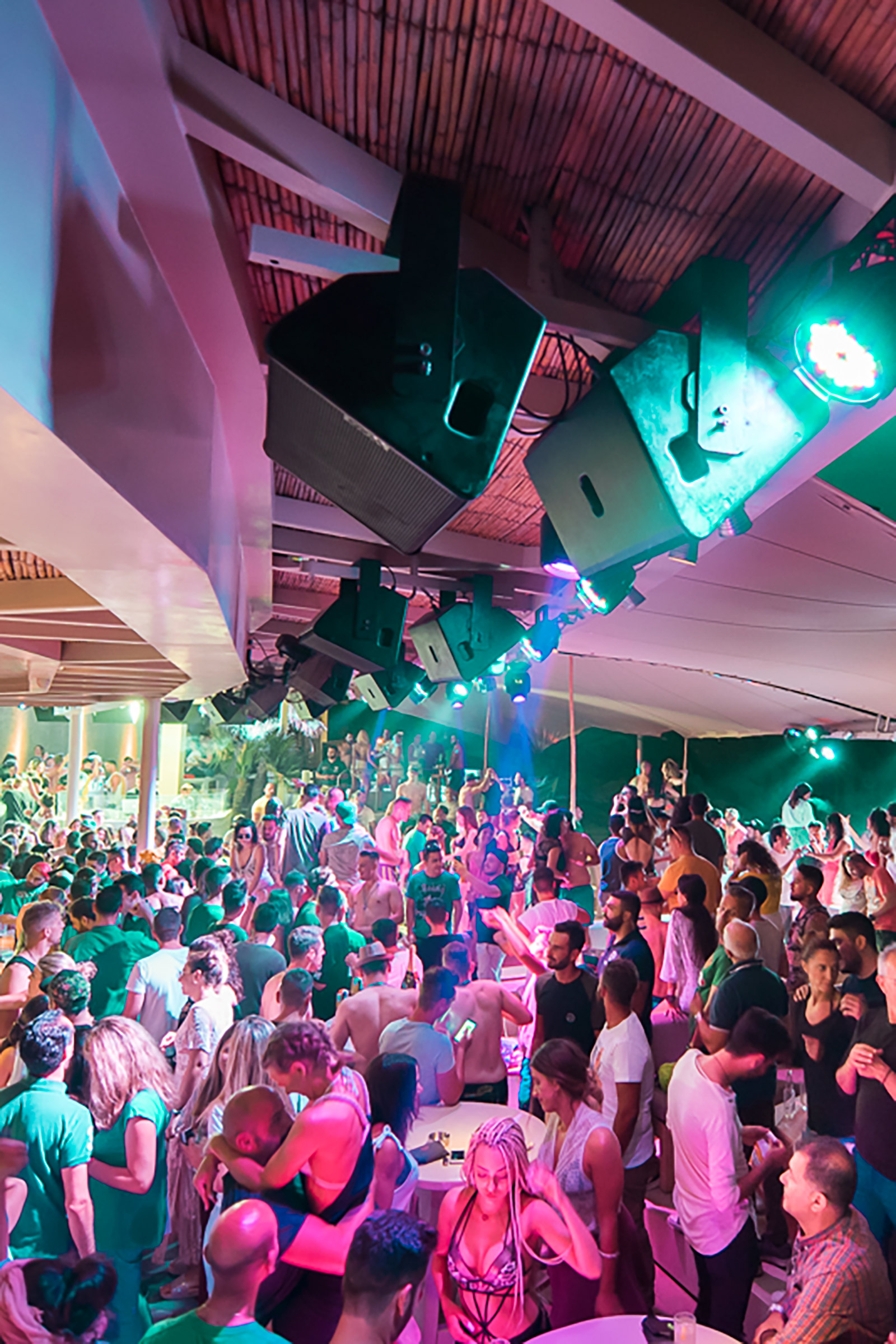 An absolute synonym to the wild beach party scene of Mykonos island, Super Paradise is “the” place to party. Afterall, this is exactly where the famous “Mykonooooossssss!” motto was first born, summarising all the amazing vibes and feelings experienced when hundreds of people party together in one of the most iconic partying spots in the world. - Image